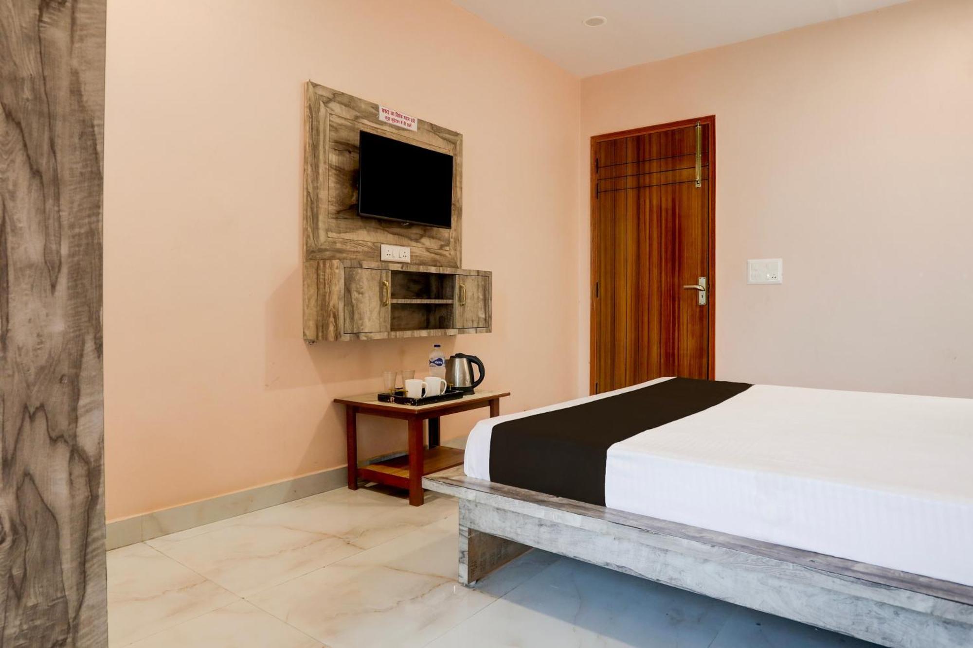 Hotel O Rana Hotel & Restaurant 메루트 외부 사진