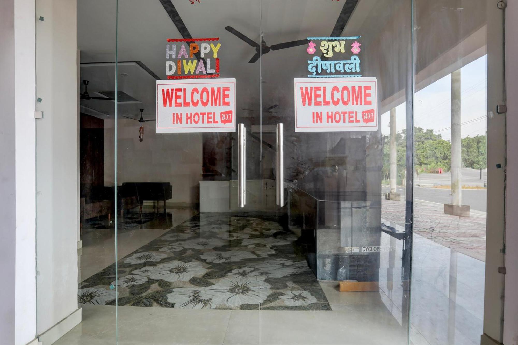 Hotel O Rana Hotel & Restaurant 메루트 외부 사진